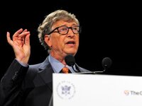 Μπιλ Γκέιτς: «Τα τρία βήματα για να σταμ...