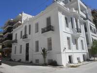 ΠΑΤΡΑ: Το υπέροχο νεοκλασικό που σώθηκε ...