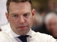 Στ. Κασσελάκης: Θα σας ταράξω στη συλλογ...