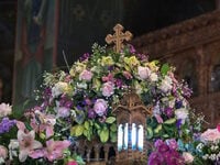 Μεγάλη Εβδομάδα: Τα έθιμα σε ναούς της Π...