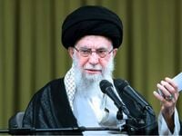 Μανσούρε Χοτζαστέ Μπαγκερζάντε - Ποια ήτ...