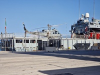 Ιταλική φρεγάτα που περιπολεί στην Αδρια...