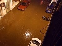 Πλημμύρισε η Ναύπακτος: 55 άτομα απεγκλώ...