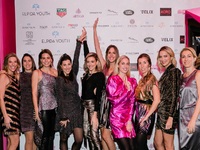 Elpida Youth: Christmas party με επικεφα...