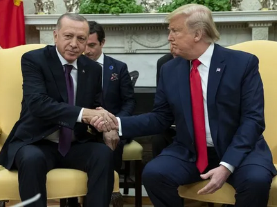 Ο Τραμπ ανακοίνωσε συνάντηση με τον Ερντ...