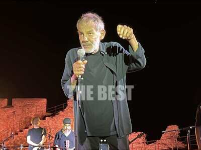 Άρωμα Ελλάδας- Αποθεώθηκε ο Σταύρος Ξαρχ...