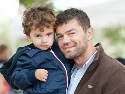 Ο Νάσος Κριμπάς με το γιο του