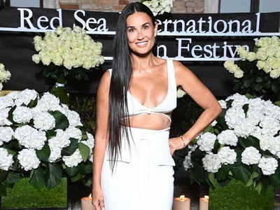 «Όλα έξω» από Ντέμι Μουρ- Κέιτ Χάντσον (...