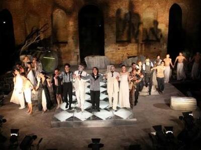 Δείτε ποιοί γνωστοί ηθοποιοί βρέθηκαν τη...