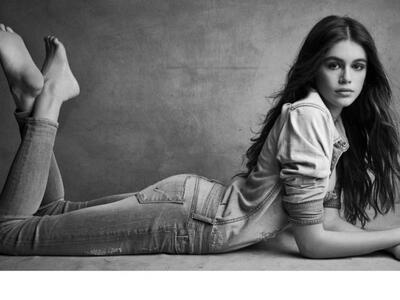 ΚΑΙΑ ΓΚΕΡΜΠΕΡ ΚΑΙ HUDSON JEANS