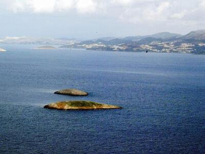 «Να μετράτε τα λόγια σας», απαντά η Αθήν...