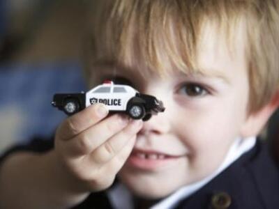 Η απίστευτη ατάκα του πιτσιρικά που τρέλ...