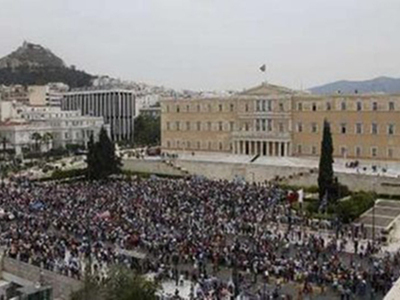 29 εργατολόγοι στο πλευρό της Ελλάδας