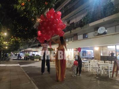 Πάτρα: Ξεκίνησαν οι εορταστικές εκδηλώσε...