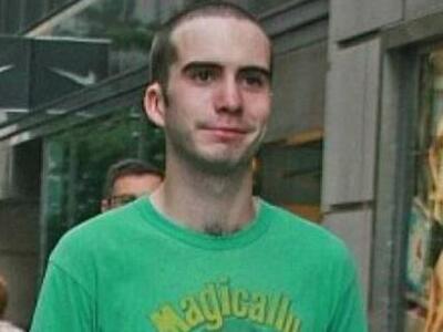 «Όταν κουρεύτηκα ήμουν ίδια ο gay αδερφό...