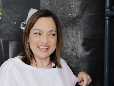 Ελένη Καρακάση: Με τον σύζυγό μου γίναμε...