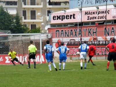 Δείτε στιγμιότυπα από τον αγώνα των παλα...