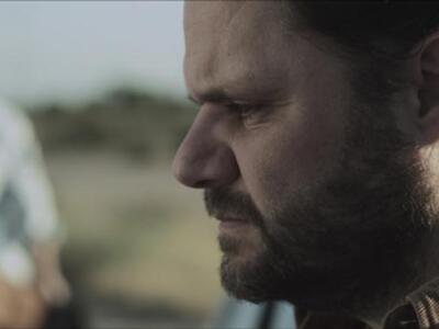 Ο Μάκης Παπαδημητρίου σε σκηνή του βραβε...