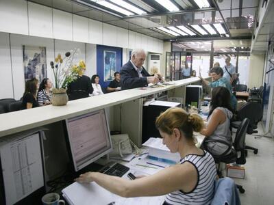 Μέχρι σήμερα επιλέγουν ωράριο οι δημόσιο...