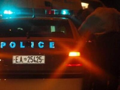 Kυκλοφορούσε στο κέντρο της Αθήνας κρατώντας σπαθί