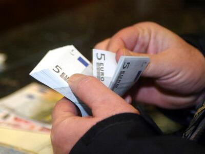 Σώζονται 13ος και 14ος μισθός; Tριετές π...