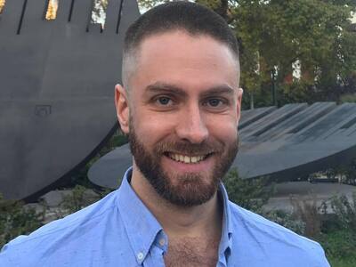 Tζέισον - Αντιγόνη: Μισογυνισμός οι επικ...