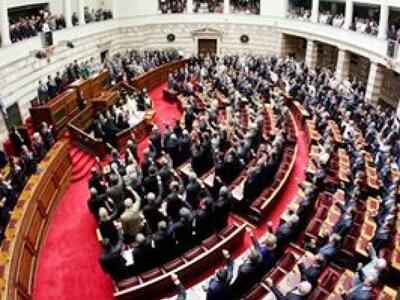 Οι διαδικασίες για ανασχηματισμό και ψήφ...