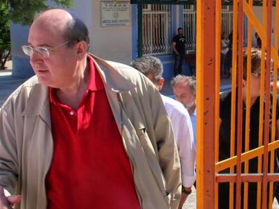 Φίλης: Δεν είναι αμαρτία να μην γίνει πρ...