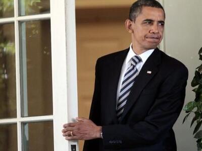 Με το... μαγικό του στυλό υπέγραψε ο Ομπ...