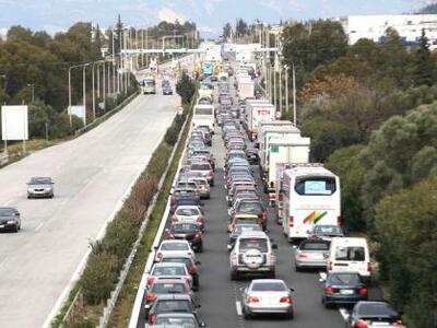 Πατρών - Αθηνών: "Φωτιά" η Ν.Ε...