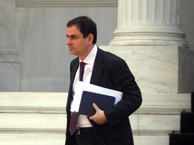 H Eλλάδα θα ζητήσει  δάνειο 4 δις από τις αγορές