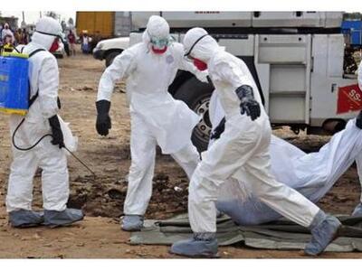 Εμπολα: Πάνω από 2.000 νεκροί σε τρεις χώρες