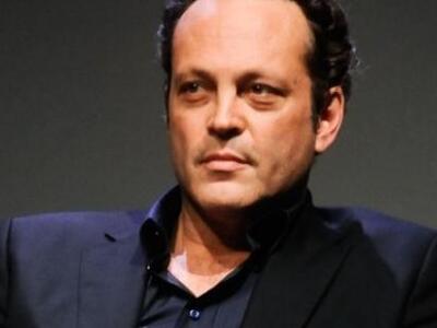 O Vince Vaughn στο πλευρό του Colin Farr...