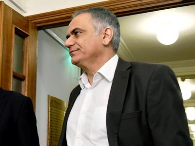 Πράσινο φως από Σκουρλέτη για 511 συμβάσ...