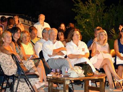 Οινοξένεια 2015: Μουσική προσέγγιση στον...