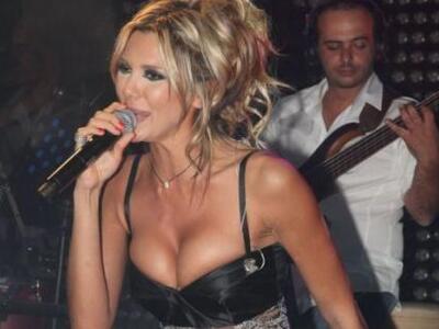 Έγκυος η Θέλξη