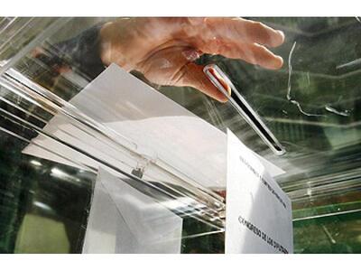 Νέο γκάλοπ: Στις 5,5 μονάδες το προβάδισ...