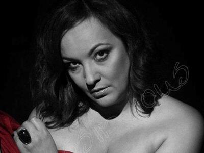 Γνωστοί Αιγιώτες γυμνοί απέναντι στο AID...