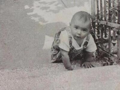 Η πιτσιρίκα που "μεσουράνησε" ...