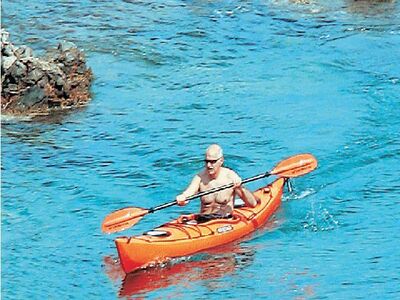 Γιώργος Παπανδρέου: τραβάει κουπί και στ...