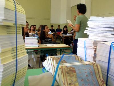 Στην εκπαίδευση οι γυναίκες "κόβουν...