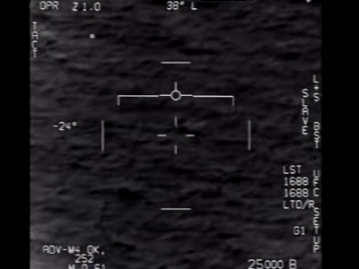 ΗΠΑ: Βίντεο με UFO έδωσε στη δημοσιότητα...