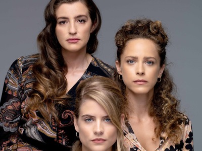 Άγριες Μέλισσες: Το Διαφάνι αναστατώνετα...