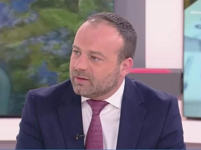 Θέμης Μπάκας: Επιτομή της παρακμής της Π...