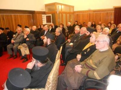 Πάτρα - Ομιλία του πανεπιστημιακού Ηρακλ...