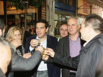 Πρώτο κόμμα ο ΣΥΡΙΖΑ και σε νέα δημοσκόπ...