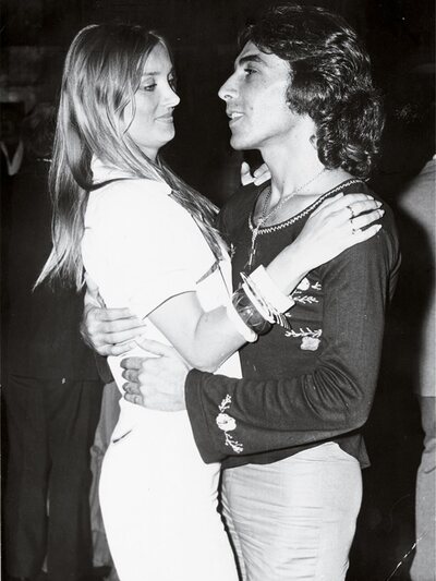 Με την Μπάρμπαρα Μπουσέ, που όπως λένε υ...