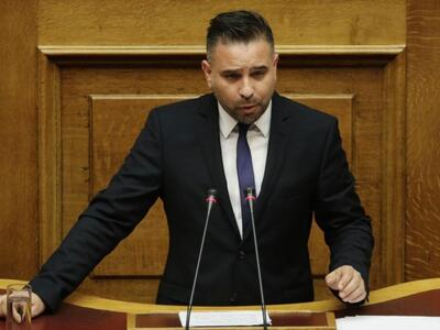 Στην ΝΔ προσχώρησε ο ανεξάρτητος βουλευτ...