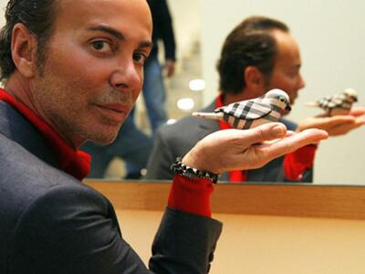  Λάκης Γαβαλάς: Η πτώση μιας αυτοκρατορίας;