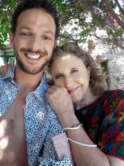 Με τον Vincent Dedienne σε γύρισμα της τ...